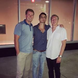 Meet your Posher, Victor